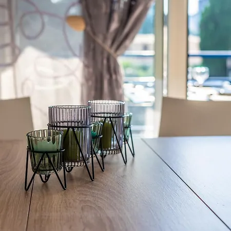 L'ascot Appartement, Plages A 300m, Vue Hippodrome * 滨海卡涅